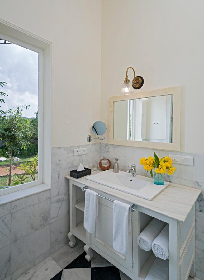 Sariska Manor Luxury Cottages Tehla Ngoại thất bức ảnh